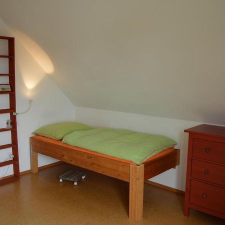 Haus 'Am Emberg' Apartment Кьолн Екстериор снимка