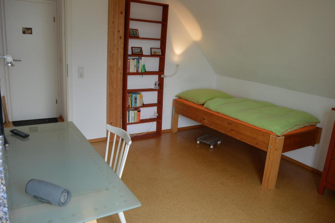 Haus 'Am Emberg' Apartment Кьолн Екстериор снимка